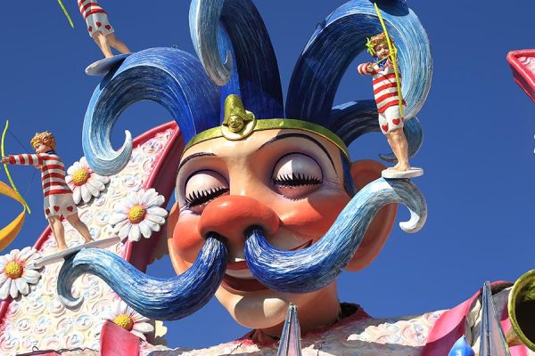 Enjoy the most famous Italian carnival