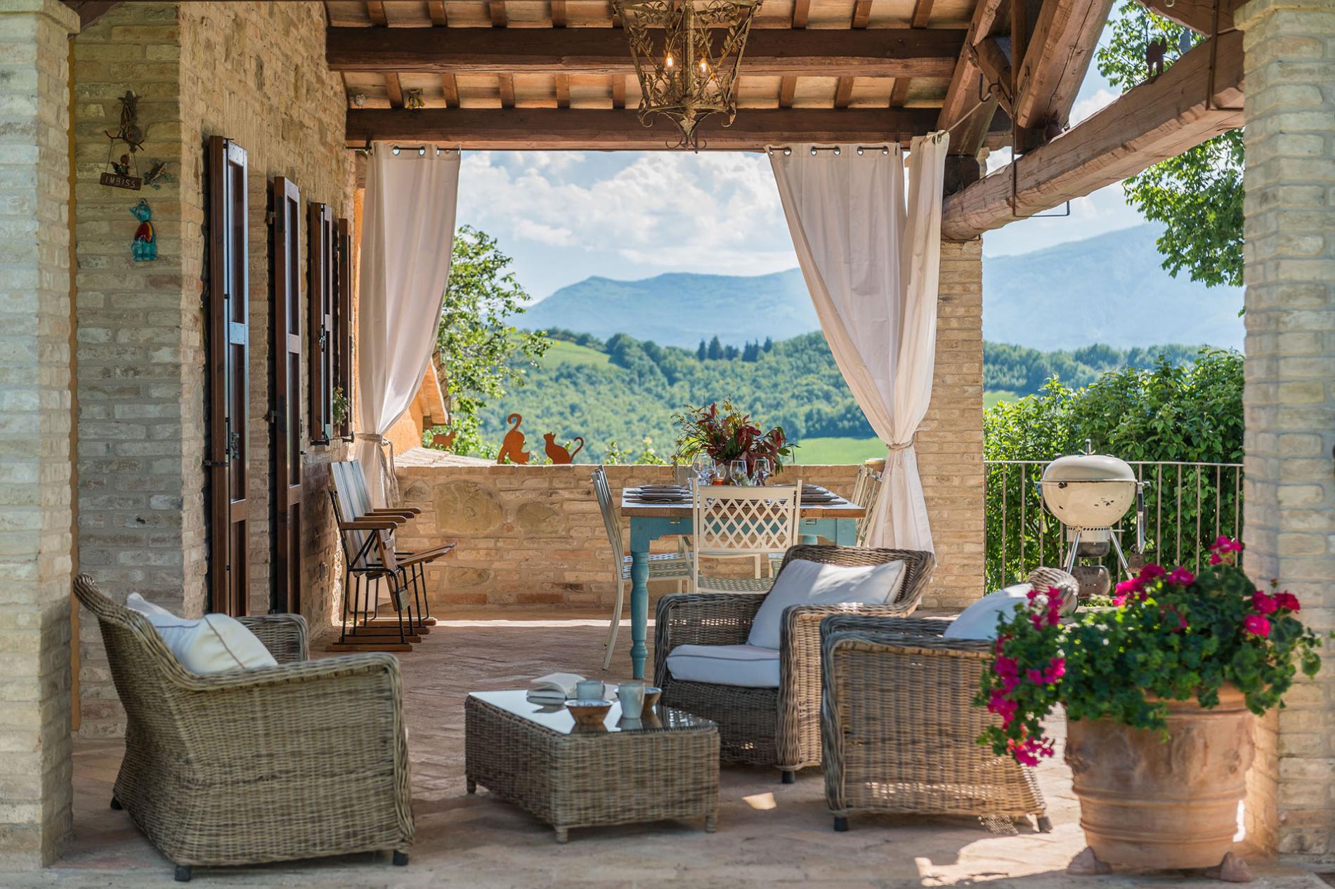httpssecure.365villas.comgetimageuploadsconfigalessandrapropertygallery420250902_014320_5652jpg-1