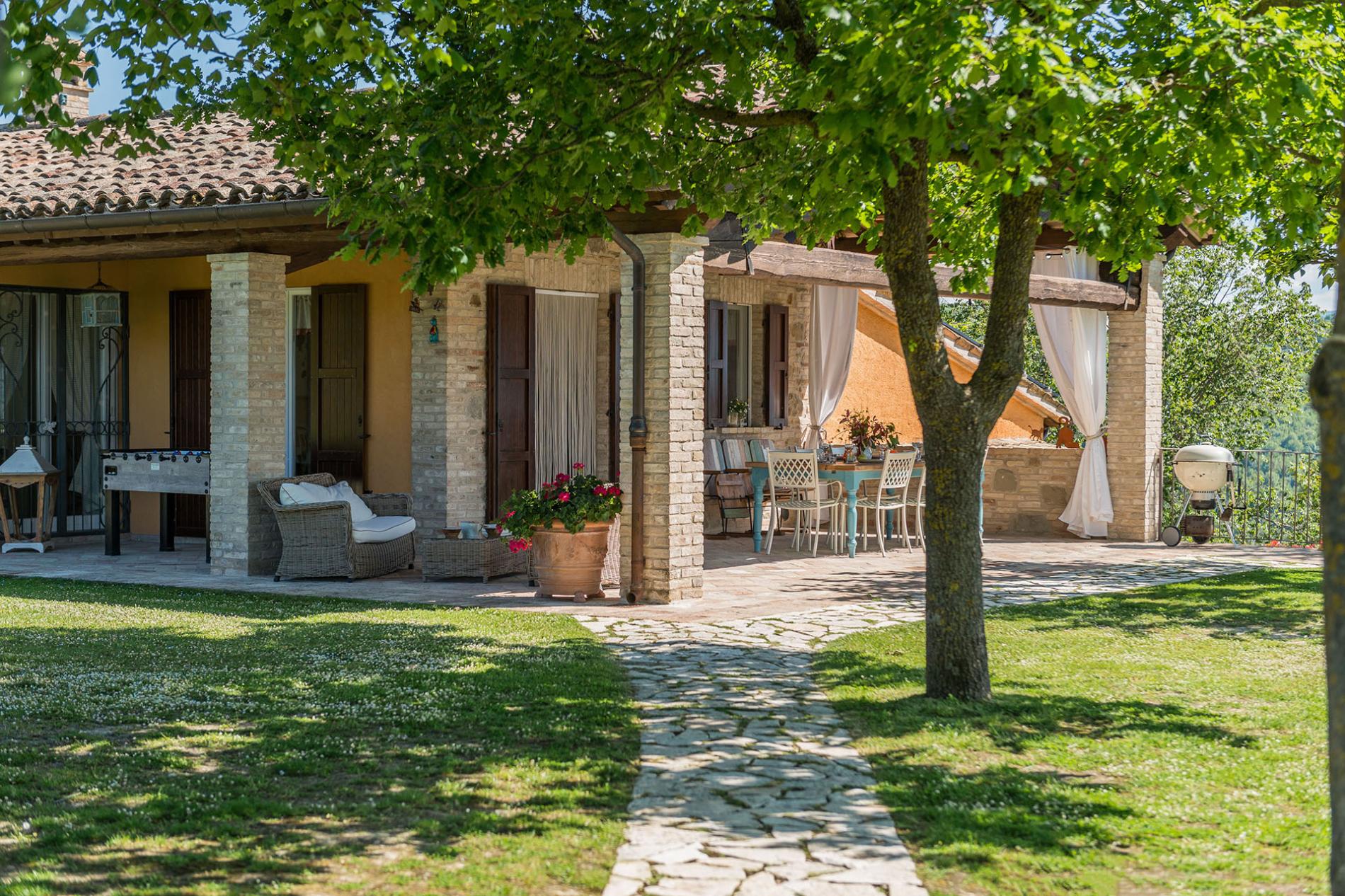 httpssecure.365villas.comgetimageuploadsconfigalessandrapropertygallery420250902_014322_1014jpg