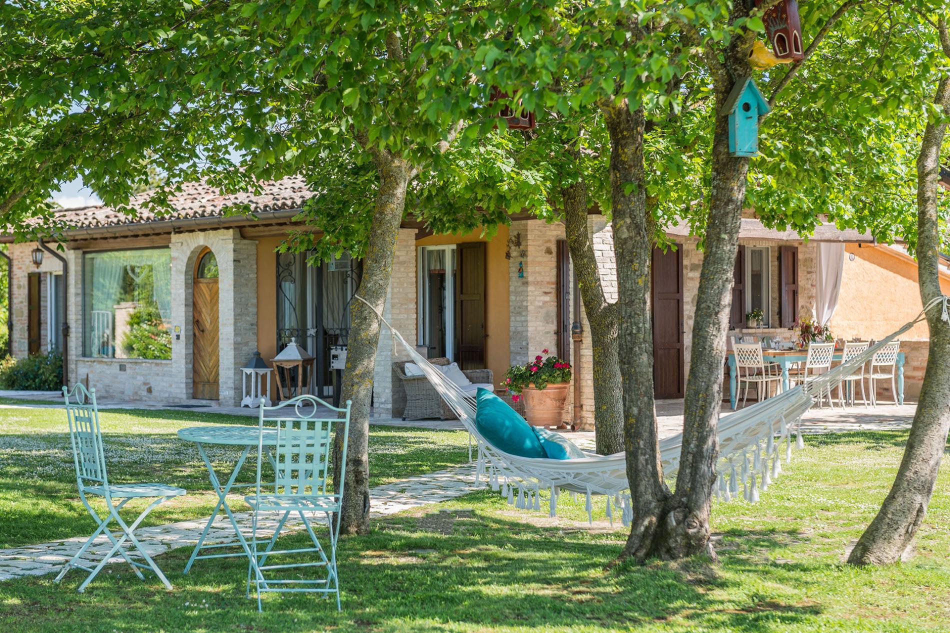 httpssecure.365villas.comgetimageuploadsconfigalessandrapropertygallery420250902_014325_930jpg