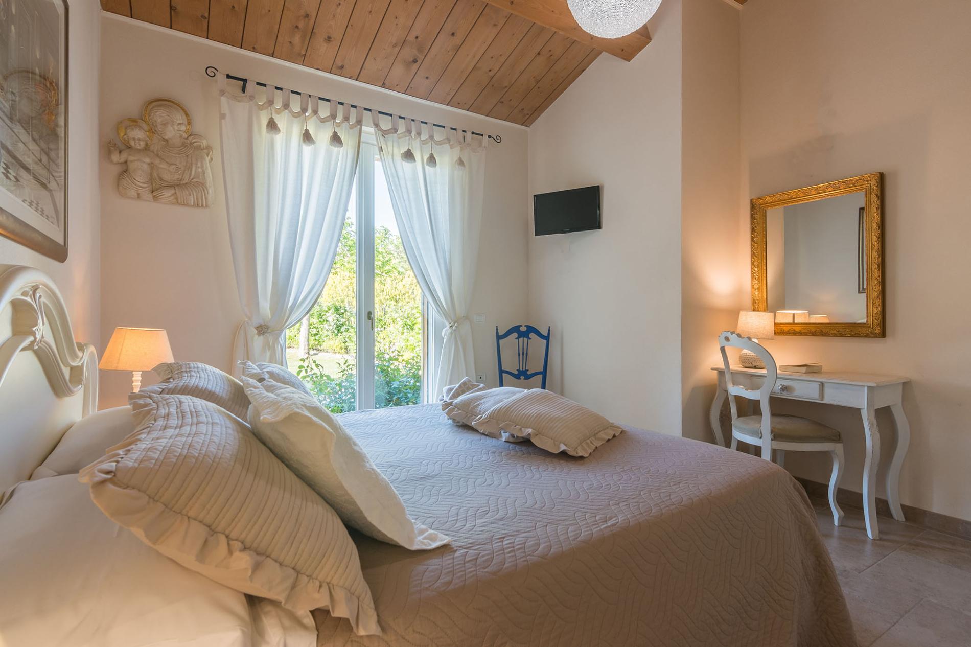 httpssecure.365villas.comgetimageuploadsconfigalessandrapropertygallery420250902_014333_3964jpg