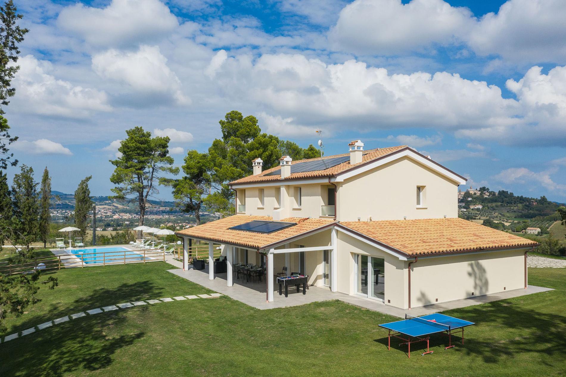 httpssecure.365villas.comgetimageuploadsconfigalessandrapropertygallery23420251009_002803_3330jpg