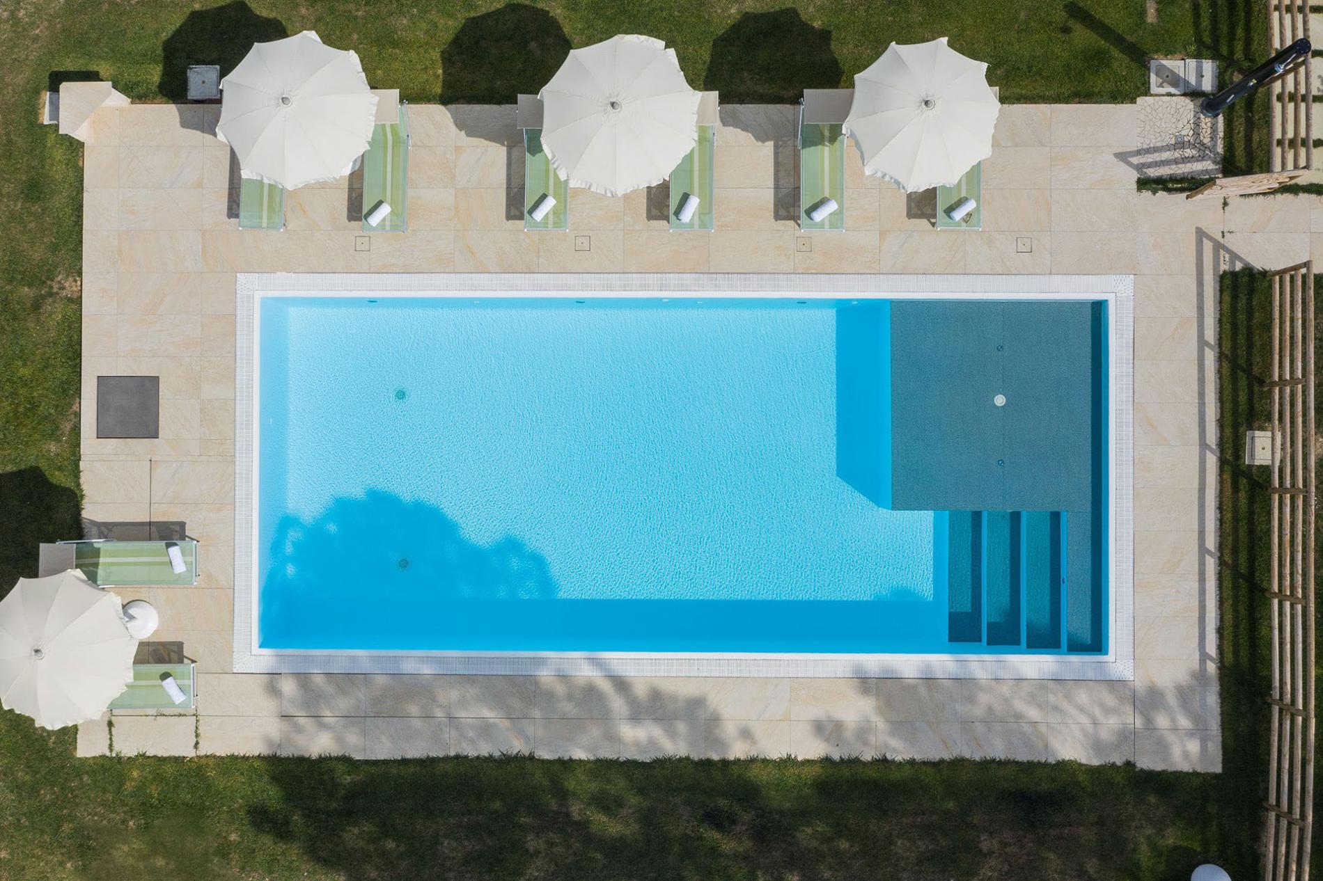 httpssecure.365villas.comgetimageuploadsconfigalessandrapropertygallery23420251009_002806_3599jpg
