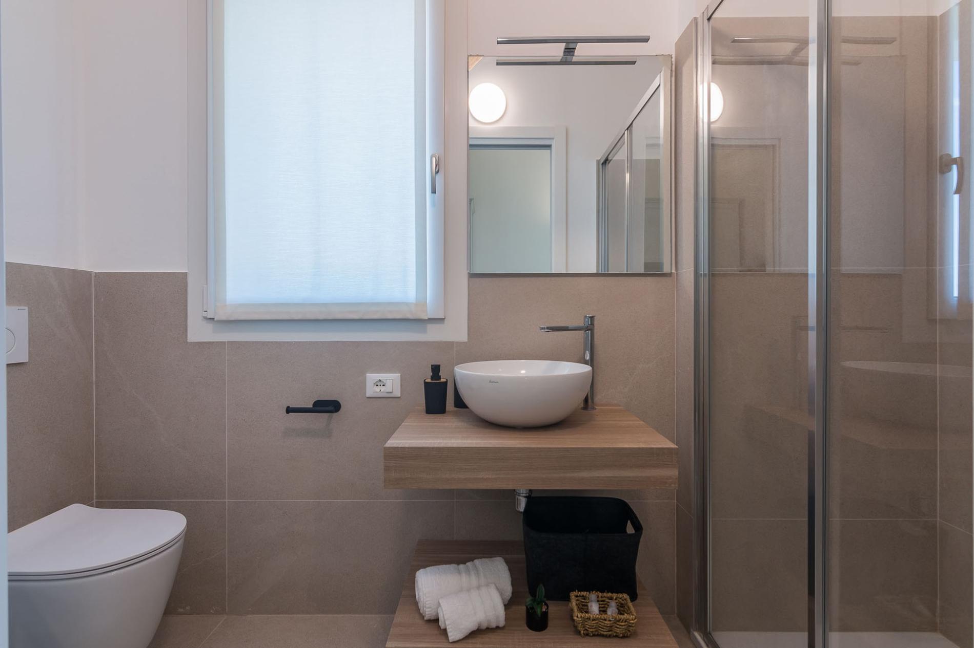 httpssecure.365villas.comgetimageuploadsconfigalessandrapropertygallery23420251009_002822_9322jpg